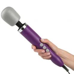 Doxy Massager Magic Wand I Farger 6 Doxy Massager Magic Wand I Farger -Par Sexleketøy butikk 20322 doxy massager magic wand i farver 05 hand q100 1