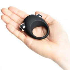 Sinful Vibrerende Love Ring -Par Sexleketøy butikk 21285 sinful powerful vibrating love ring q100 09 1