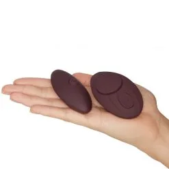 Amaysin Oppladbar Fjernstyrt Trusevibrator 15 Amaysin Oppladbar Fjernstyrt Trusevibrator -Par Sexleketøy butikk 22472 amaysin trusse vibrator opladelig og fjernbetjent 50 hand q100