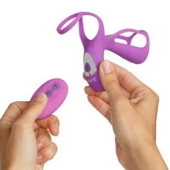 BeauMents Twosome Fun Vibrerende Penisring 13 BeauMents Twosome Fun Vibrerende Penisring -Par Sexleketøy butikk 22616 beauments twosome fun penis vibrator 06 hand q100