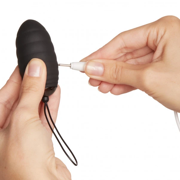 Adrien Lastic Ocean Breeze Vibratoregg Svart 5 Adrien Lastic Ocean Breeze Vibratoregg Svart - Bilde 5