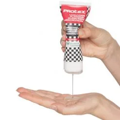 Protex Vannbasert Glidemiddel Med Jordbærsmak 100 Ml 5 Protex Vannbasert Glidemiddel Med Jordbærsmak 100 Ml -Par Sexleketøy butikk 24574 protex waterbased lubricant with strawberry flavor 100 ml 51 hand q100