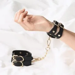 Sinful Flettet Kinky Bondagesett 16 Sinful Flettet Kinky Bondagesett -Par Sexleketøy butikk 28076 sinful braided kinky bondage set 51 hand q100